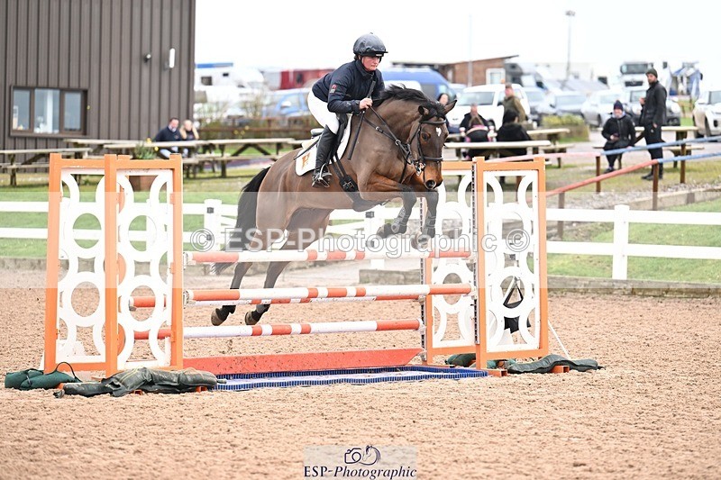 260221-120345-01923 - Cls 11 Snr 1.05m