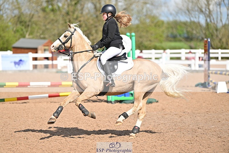 240504A-102645-00376 - Cls 12 & 13 Club & Schools 60cm