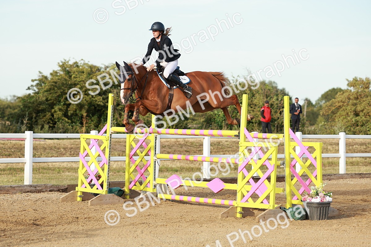 SBM_009042 - Class 6 - National 1.30m 1.40m Open Handicap
