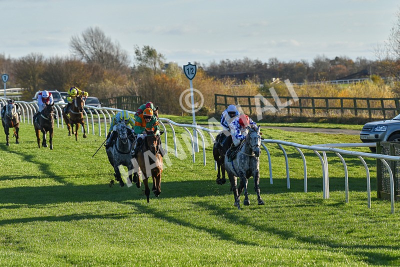 241123-Race 3-Coniston Clouds-7326 - Race 3