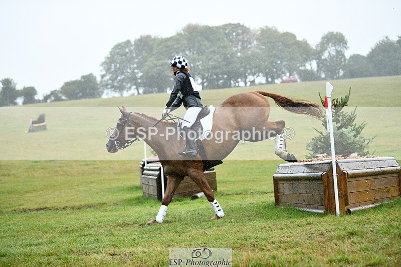 250830-145152-04624 - F-268-Harriet.Tilling