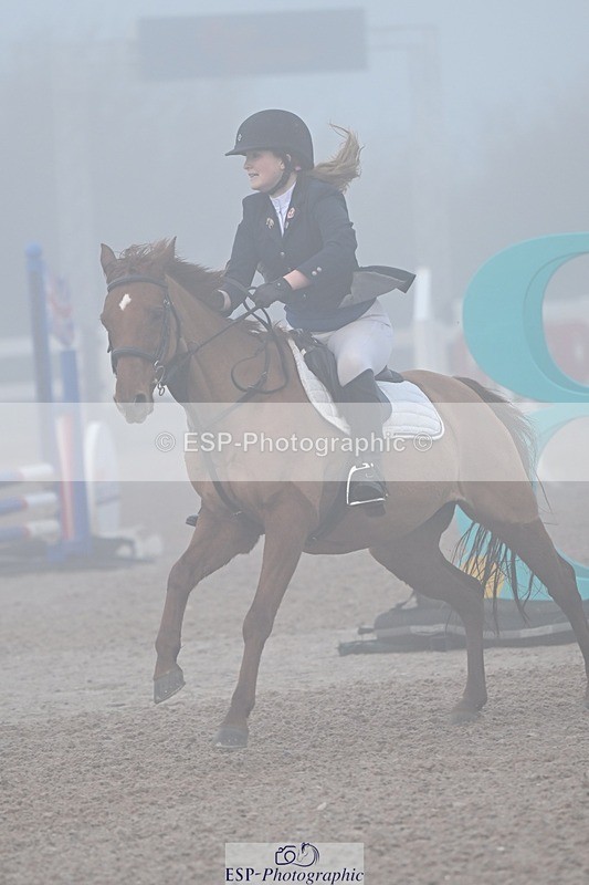 251115-094342-00014 - Cls 3 Pony Intro 70cm