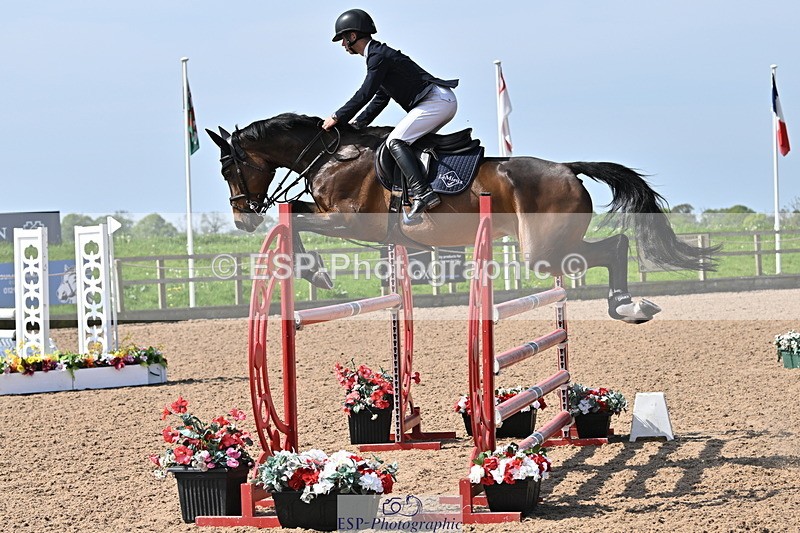 240509A-103254-00904 - Cls 8 Foxhunter