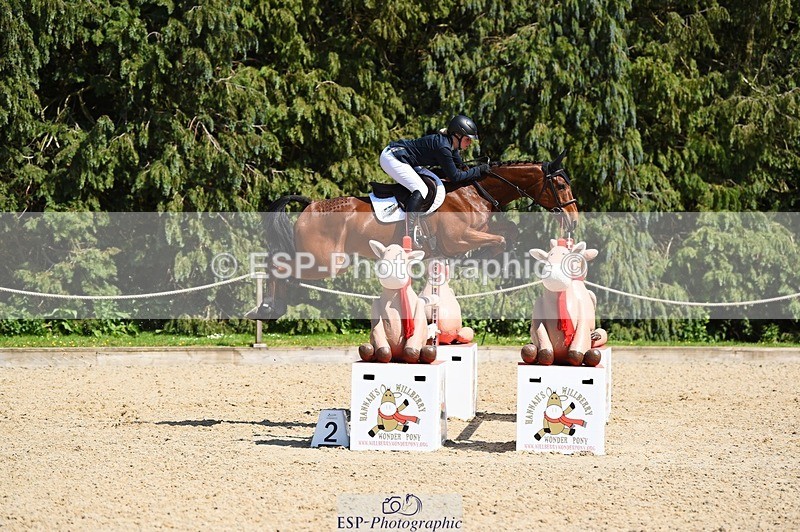 230527-152326-11541 - 471-MASTER_SMART-Tara_Dixon-SJ