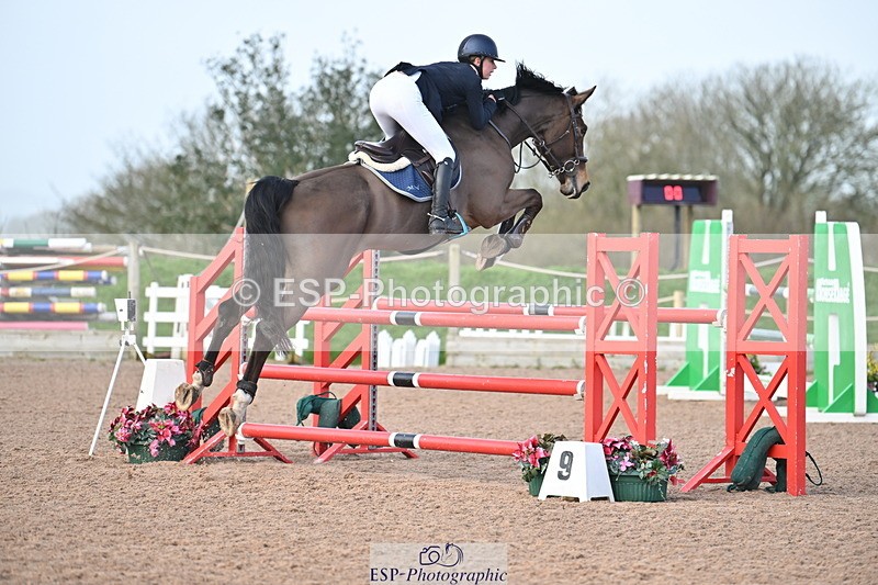 240315A-100707-00192 - Cls 1 Seniors 1.05 and 1.10m Open