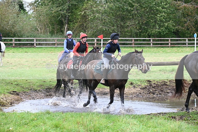WJ6_6717 - Time at Photographer 13:06 to 13:23