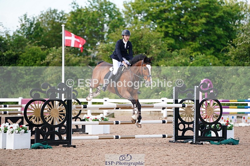 240525A-094806-05187 - Cls 13 Snr 1.05m and 1.10m