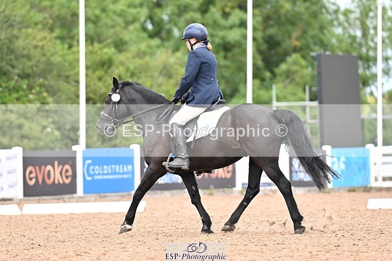 260704-130039-04726 - Cls 4D Senior Intermediate Novice 1