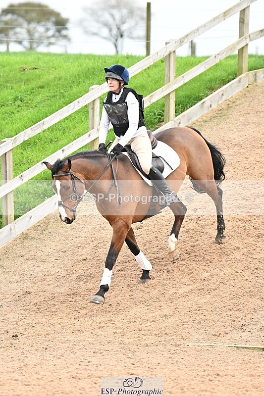 241110A-114611-00677 - 80cm 11.30 to End