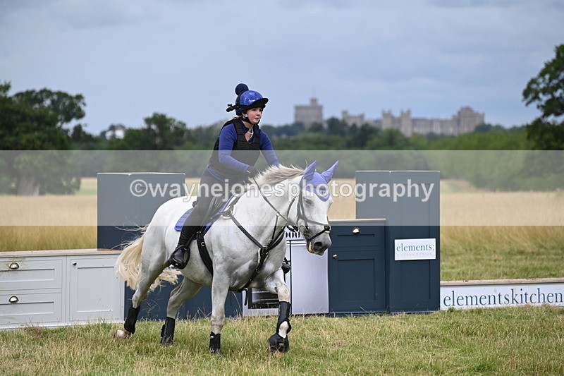 WJ6_4619 - Time at Jump 13:04 to 13:34