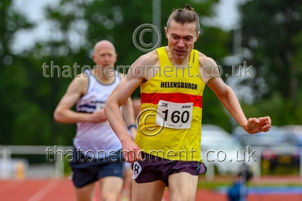 ComMast25-929770 - Track Male Set One