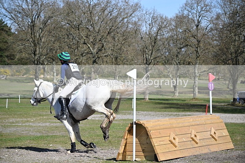 WJ6_3142 - Time 11:42 to 12:19