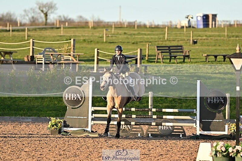 250401-185909-00860 - 90cm Classes