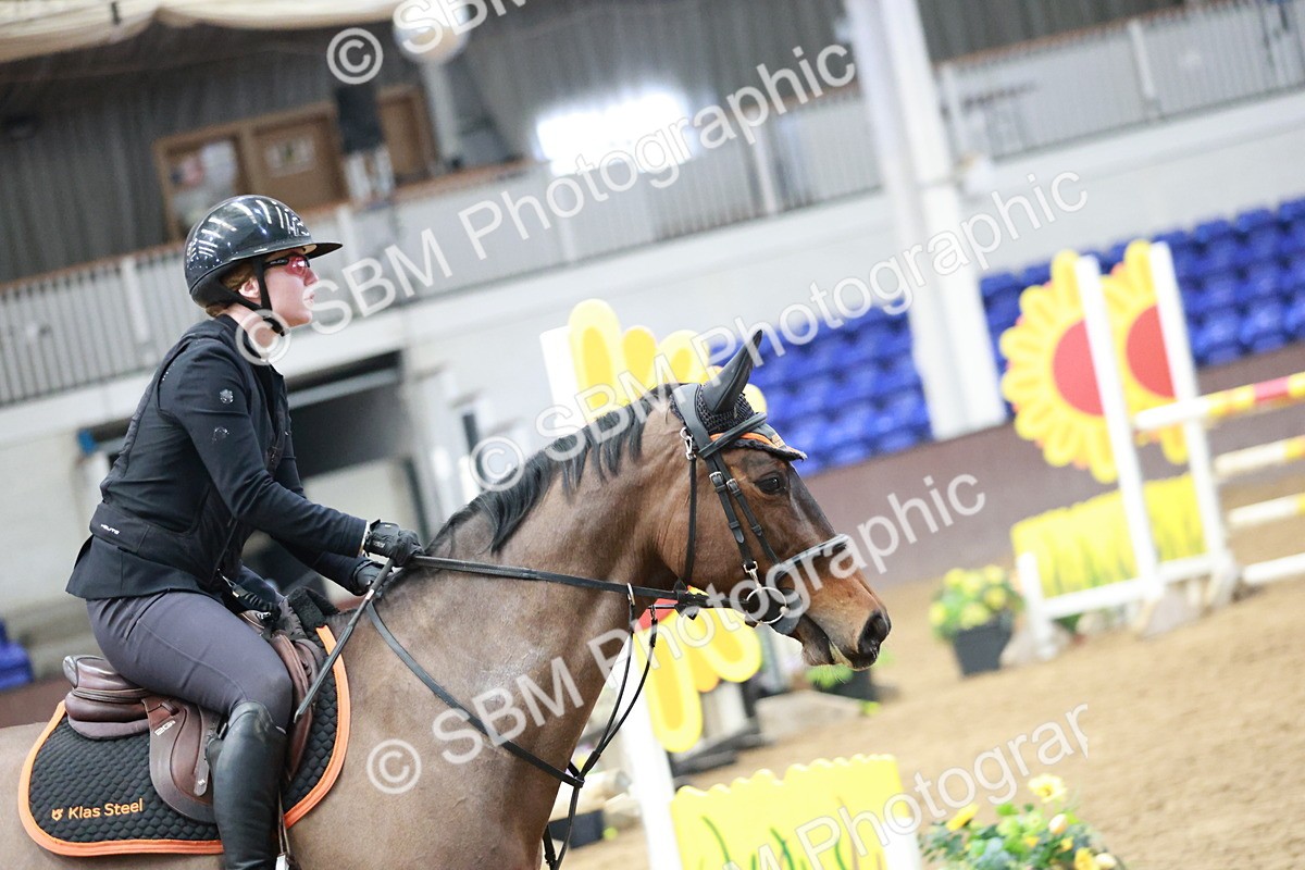 SBM_000657 - Class 4 - Senior Newcomers - 1.10m