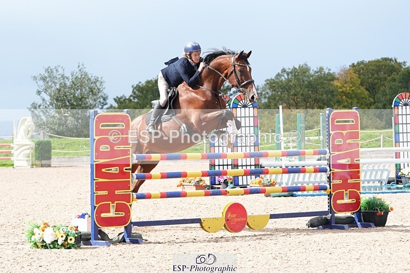 250913-122707-06885 - Cls 15 Snr Foxhunter