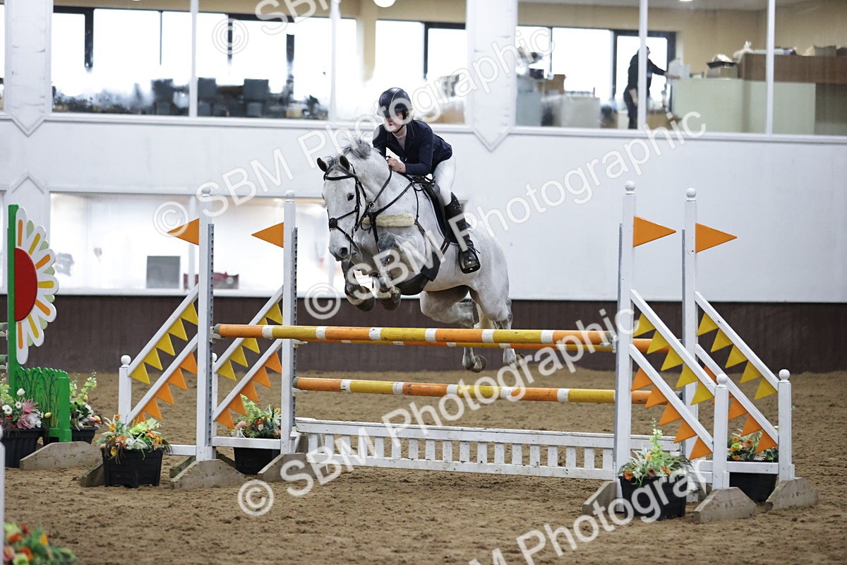 SBM_001162 - Class 4 - Senior Newcomers/ 1.10m Open