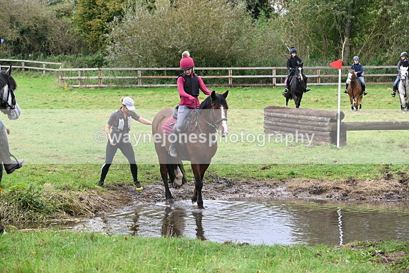 WJ6_5438 - Time at Photographer 12:31 to 12:40