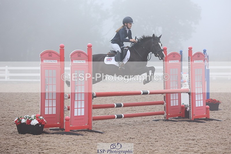 240630A-080826-11099 - Cls 30 British Novice and 80cm Open