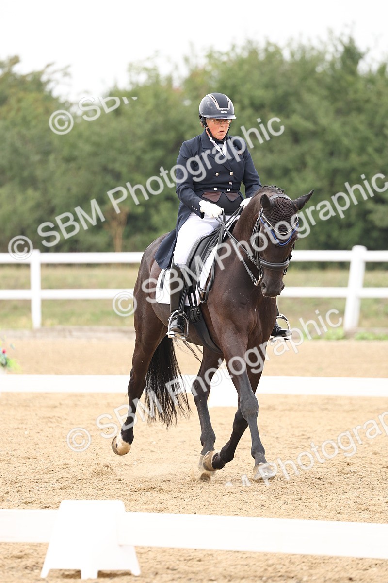 SBM_008111 - Class 10 - FEI INT I - 16.10-16.50