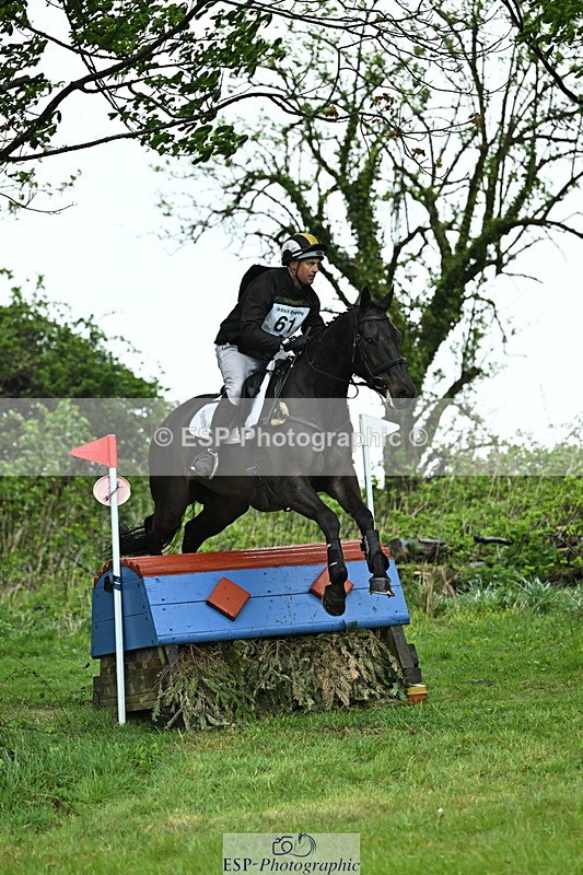 250418-110856-02243 - 061-Gubby.Leech-JUST.SPOTLESS