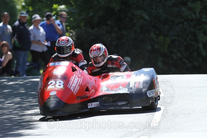 IMG_2386 - Sidecar Race 2 - TT 2013