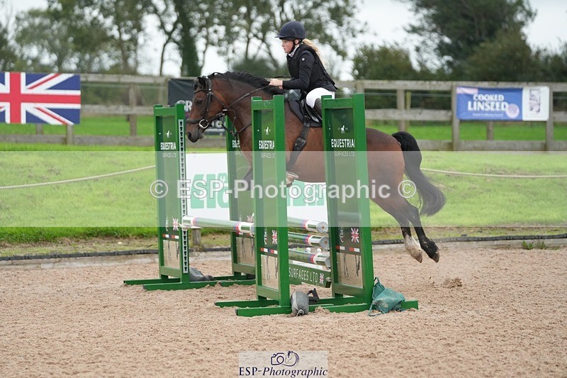 250920-093137-00487 - Cls 3 Pony Intro 70cm