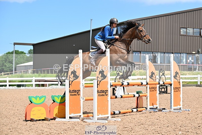 240605A-125012-00407 - Cls 3 Snr 1.05m Open