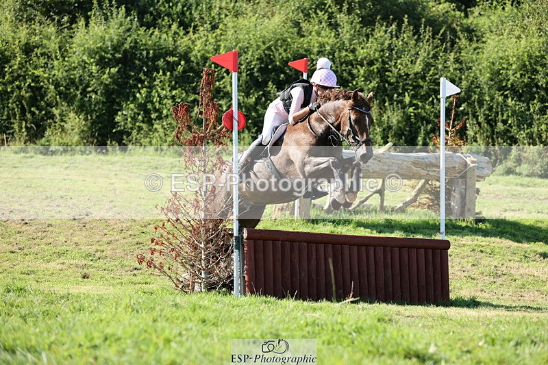 240811A-170730-06951 - 409-