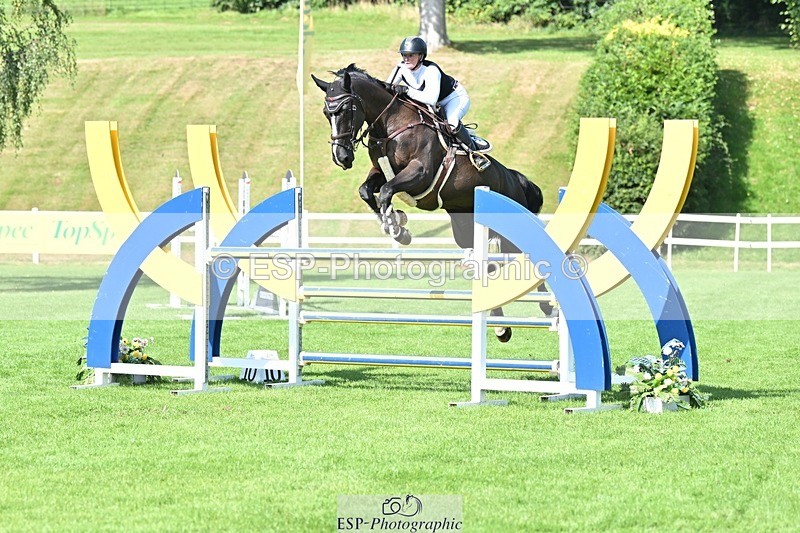 230909-113327-05226 - Cls 11 Snr Foxhunter & 1.20m Open