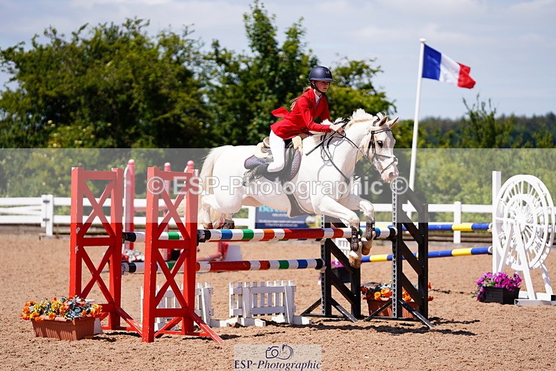 240629A-120352-05171 - Cls 18 Newcomers and 1m Open