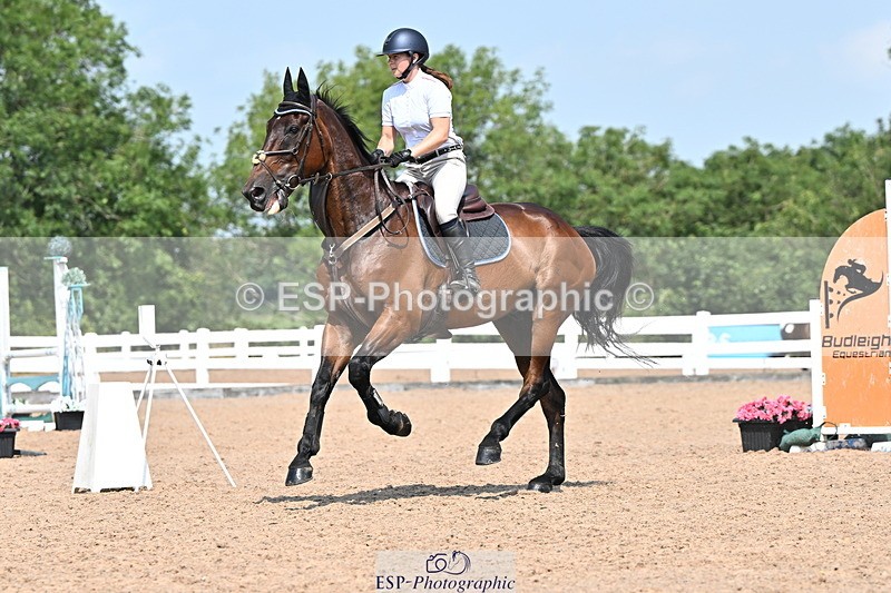 240801A-115750-00601 - Cls 10 1.05m Amateur Qualifier