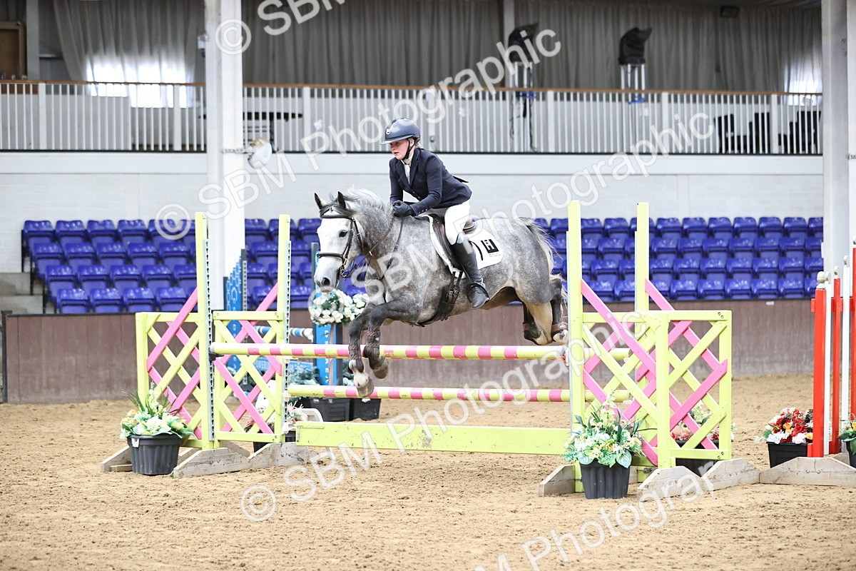 SBM_002774 - Class 13 - Blue Chip Pony Newcomers 1.00m Open