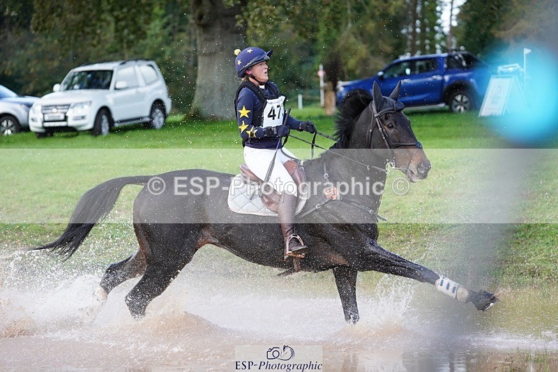 231021-144152-19331 - 473-COUNTING.STARS-Victoria.Newitt-SC+XC