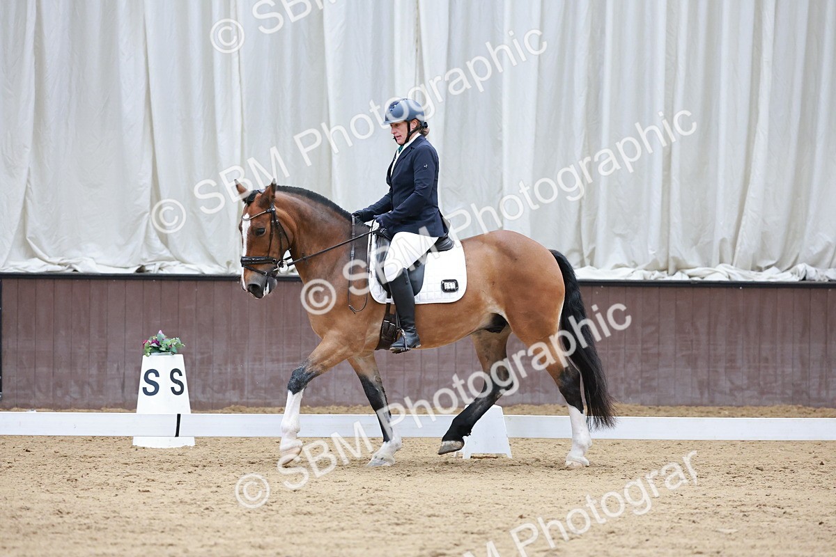 SBM_009025 - Class 6b - Novice 6 - 11.02-12.19