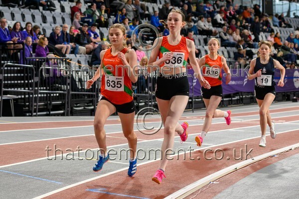 AgeInd25SAT-910051 - Track Female Set Two