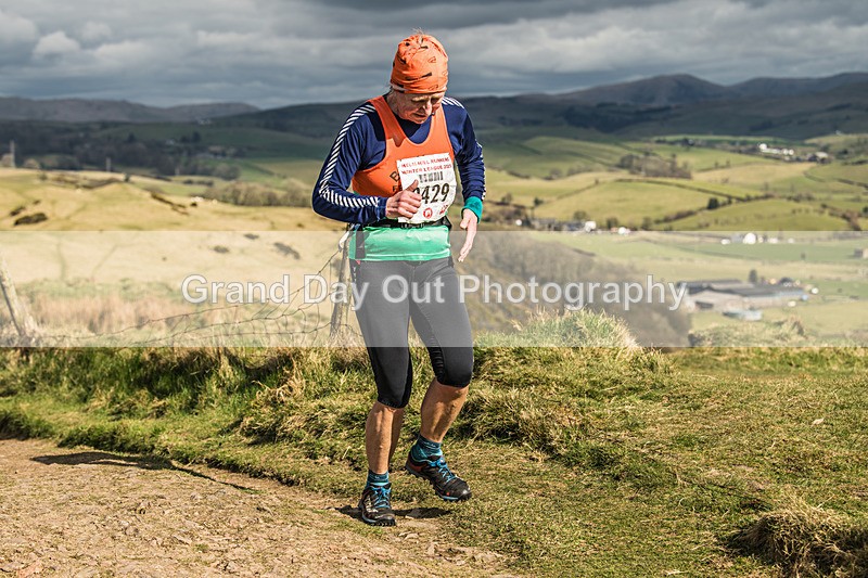 Helm Hill -631 - Kendal Winter League Helm Hill Fell Races (Under 13/15/17 & Seniors) Sunday 16th March 2025