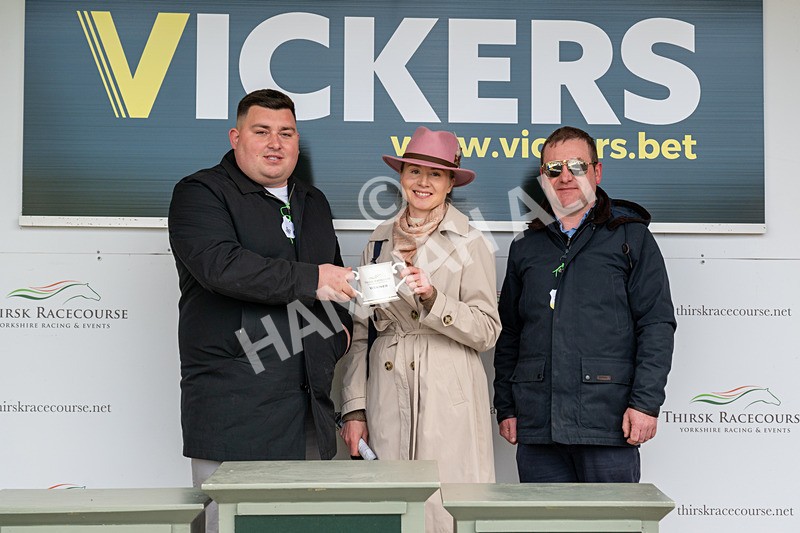 200424-Race 2-Kendall Roy-3388 - Race 2