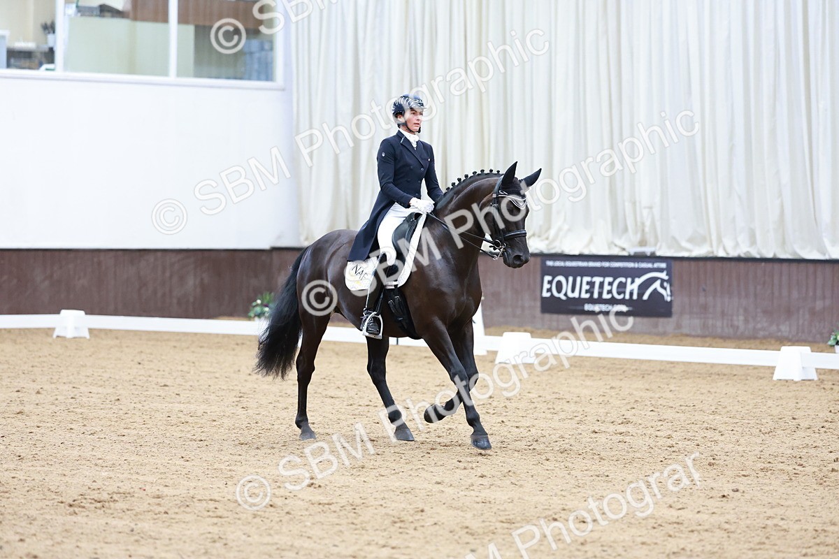 SBM_019147 - Class 12 - FEI PSG - 13.00-13.48