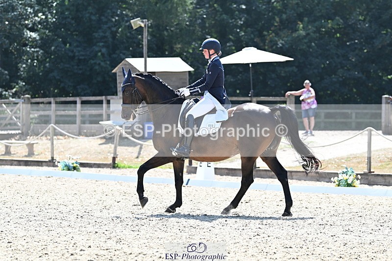 250810A-150021-07523 - 008-Caitlin.BurgessChocotof