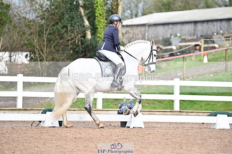 240218A-131002-07554 - 120-PAULA.LEE-Deseado.Santo