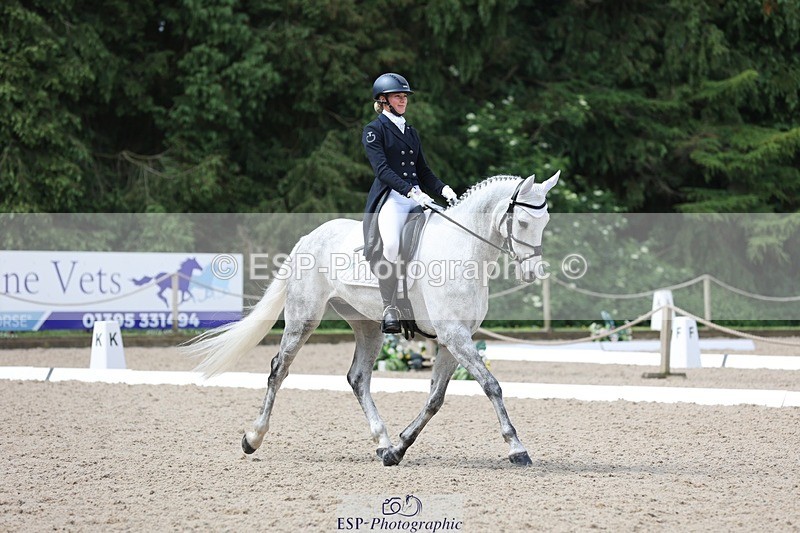 240524-110014-07561 - 267-VAN_KAUNITZ-Jemima_Howden