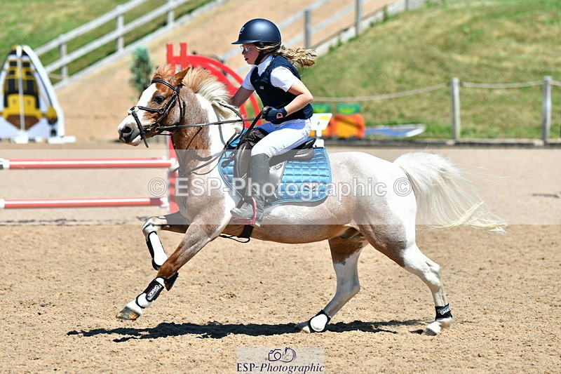 230624A-140210-01699 - Cls 40+41 Club and Schools 60cm