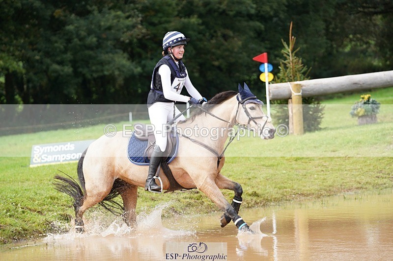 231021-134932-17428 - 442-BICTON.INCREDIBLY.DUN-millie.jo.challinor-SC+XC