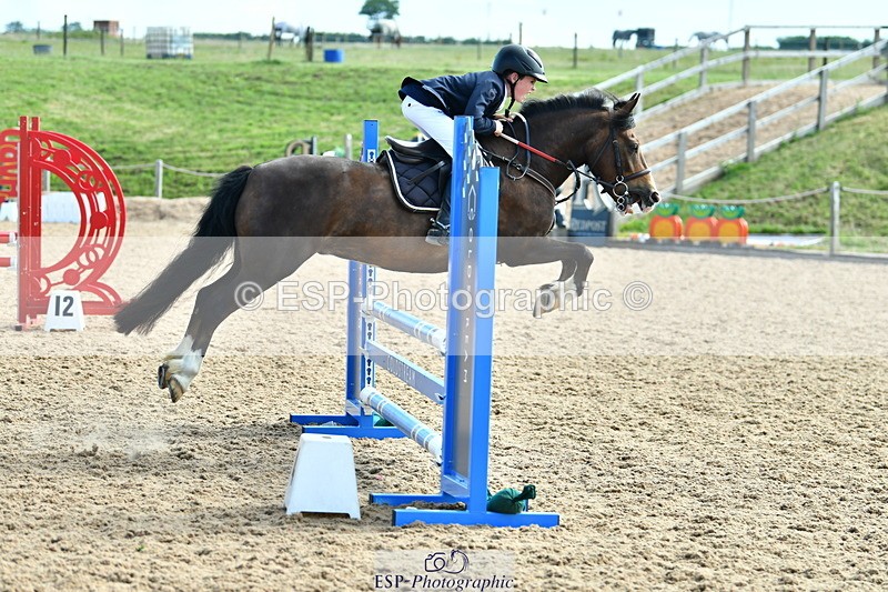 230624A-093619-00197 - Cls 36 Stepping Stones 128 & 138cm