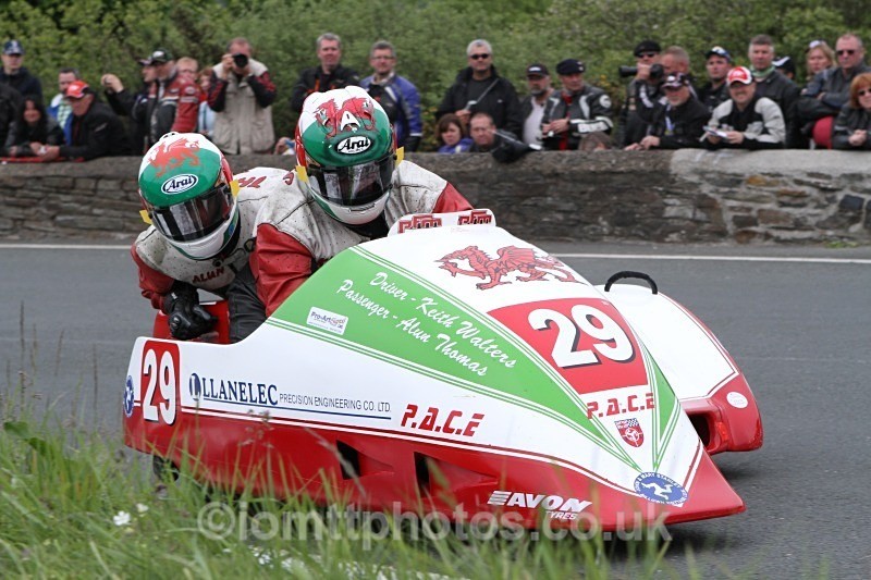  - Sidecar Race 1