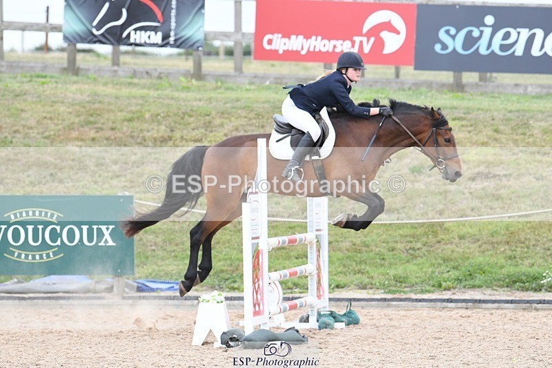 250807-135049-01375 - 90cm Round 2