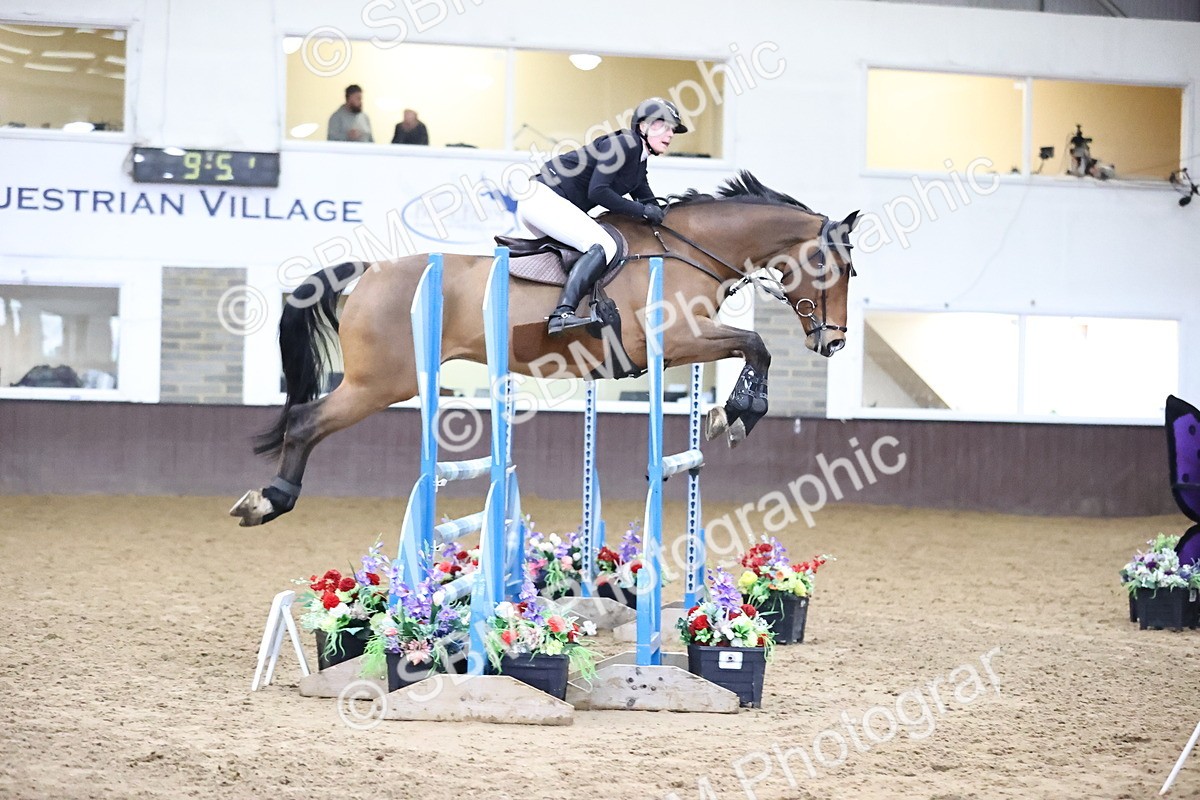 SBM_004838 - Class 16 - Senior Newcomers - 1.10m