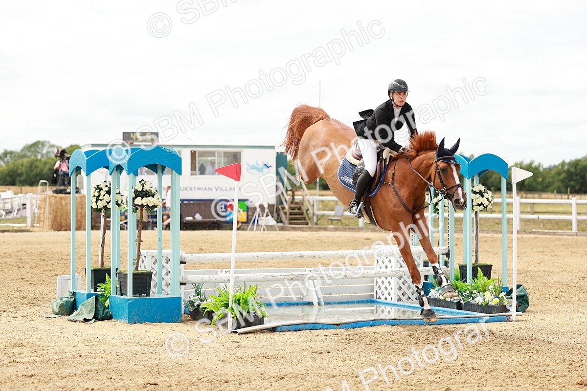 SBM_018883 - Class 21 - Senior Newcomers Championship 2d Rd