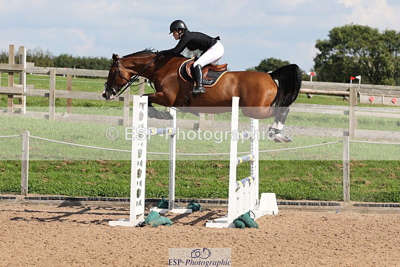 230915A-143355-02629 - Cls 5 National 1.40m