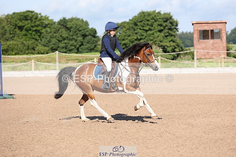 240714A-090711-01492 - Cls 1&2 128cm 10yrs & 70cm Open